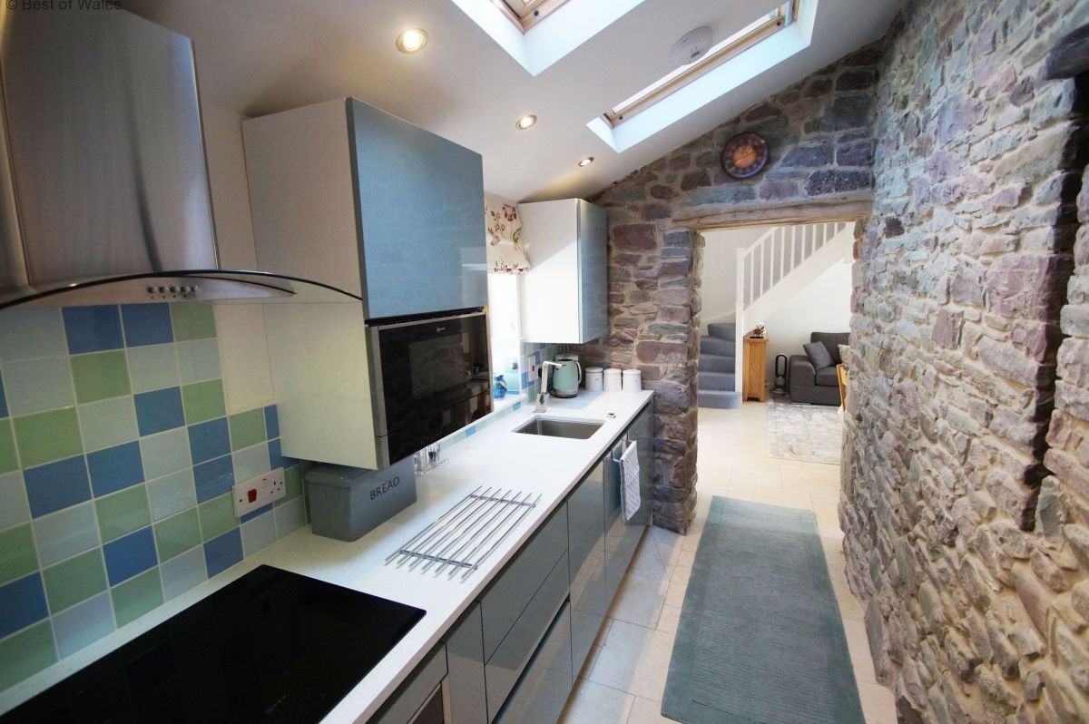 Bramble Cottage - Mountain Retreat, listing photograph 4