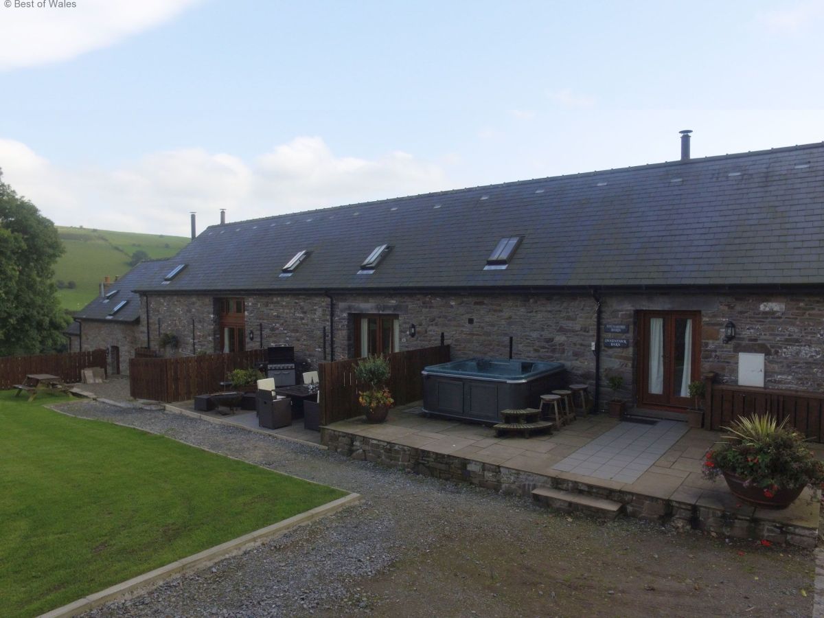 Onnen Fawr Barn, listing photograph 7