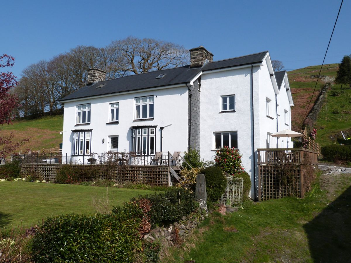 Plas Rhiwlas, listing photograph 2