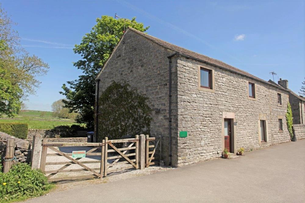 Monyash Barn, listing photograph 4
