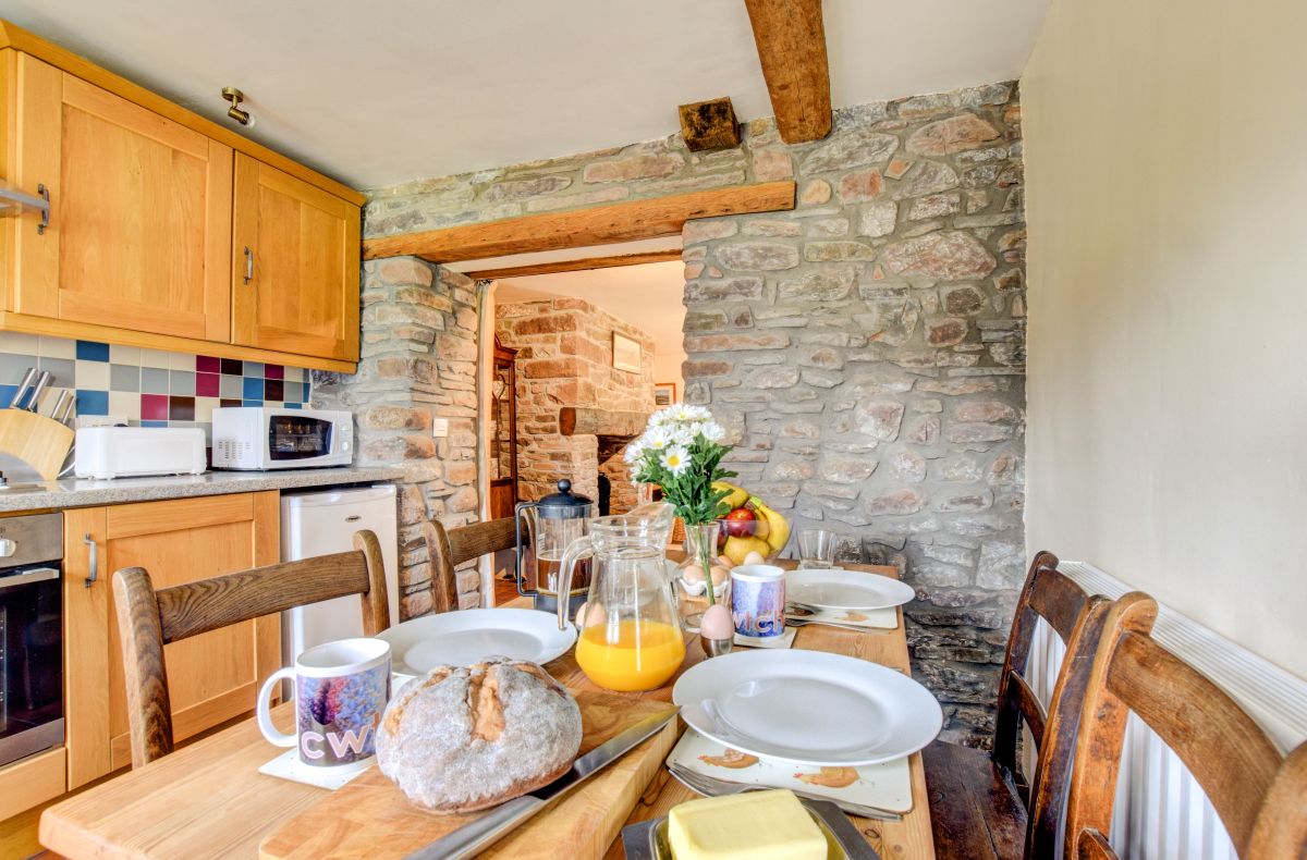 Abereithrin Cottage, listing photograph 6