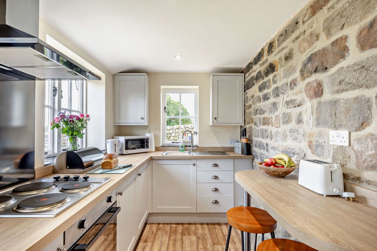 Hobcroft Cottage, listing photograph 8