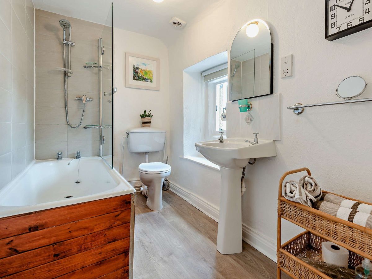 Thorpe Cottage, listing photograph 12