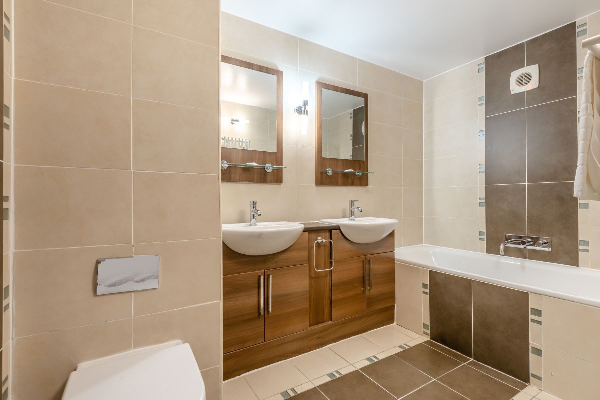 Garden View Suite, listing photograph 6