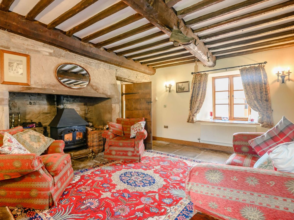 Sugar Loaf Farmhouse, listing photograph 2