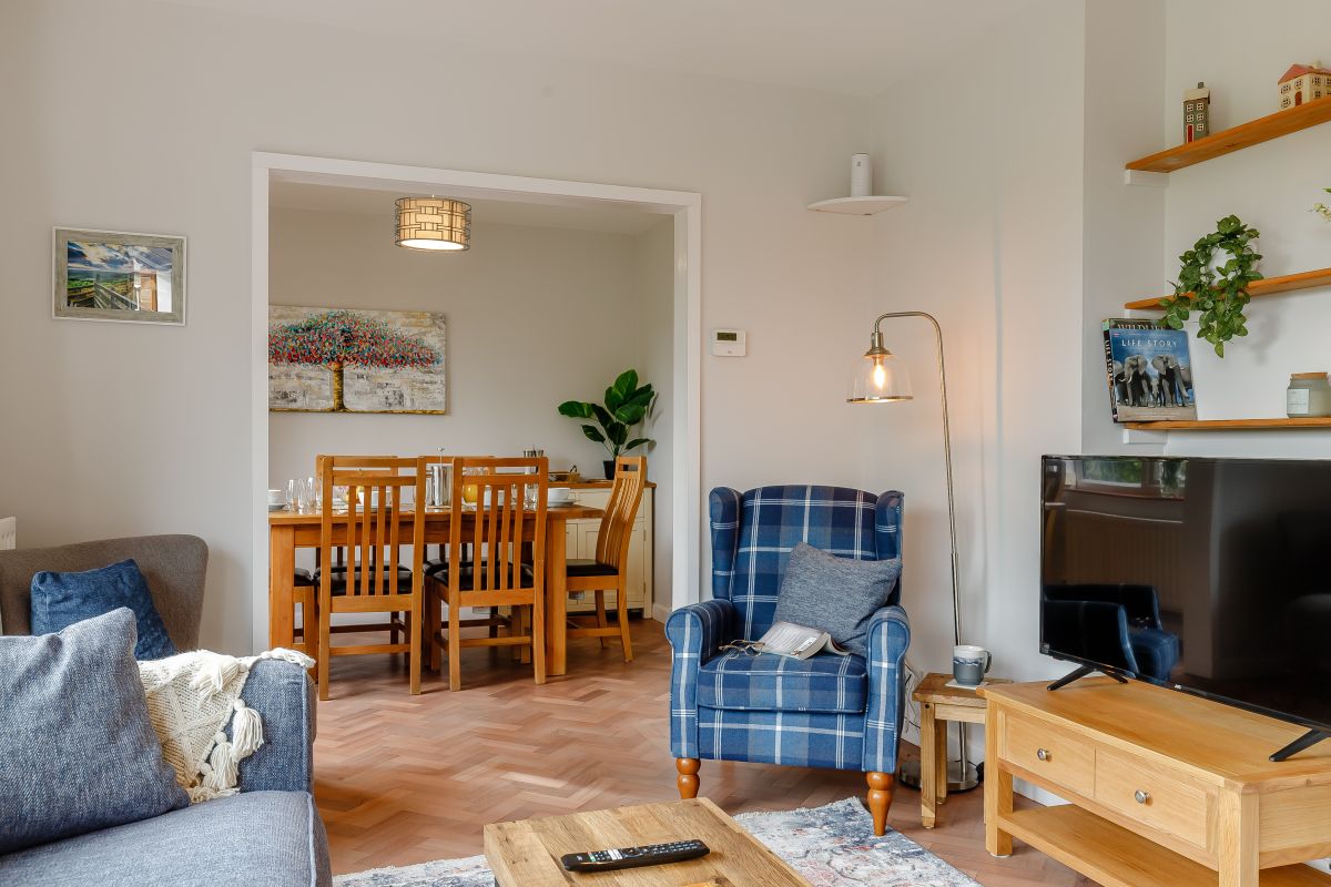 The Eyrie, listing photograph 11