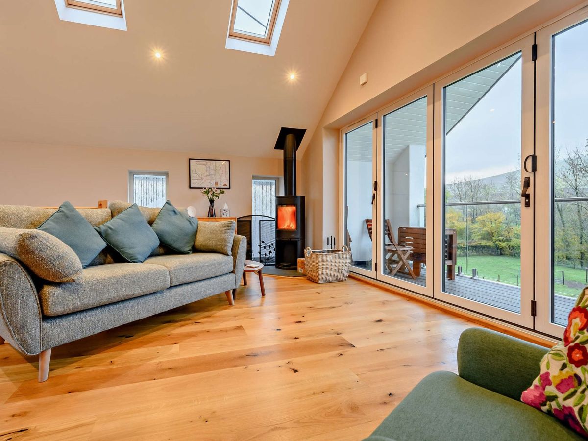 Meadow Vale View, listing photograph 4