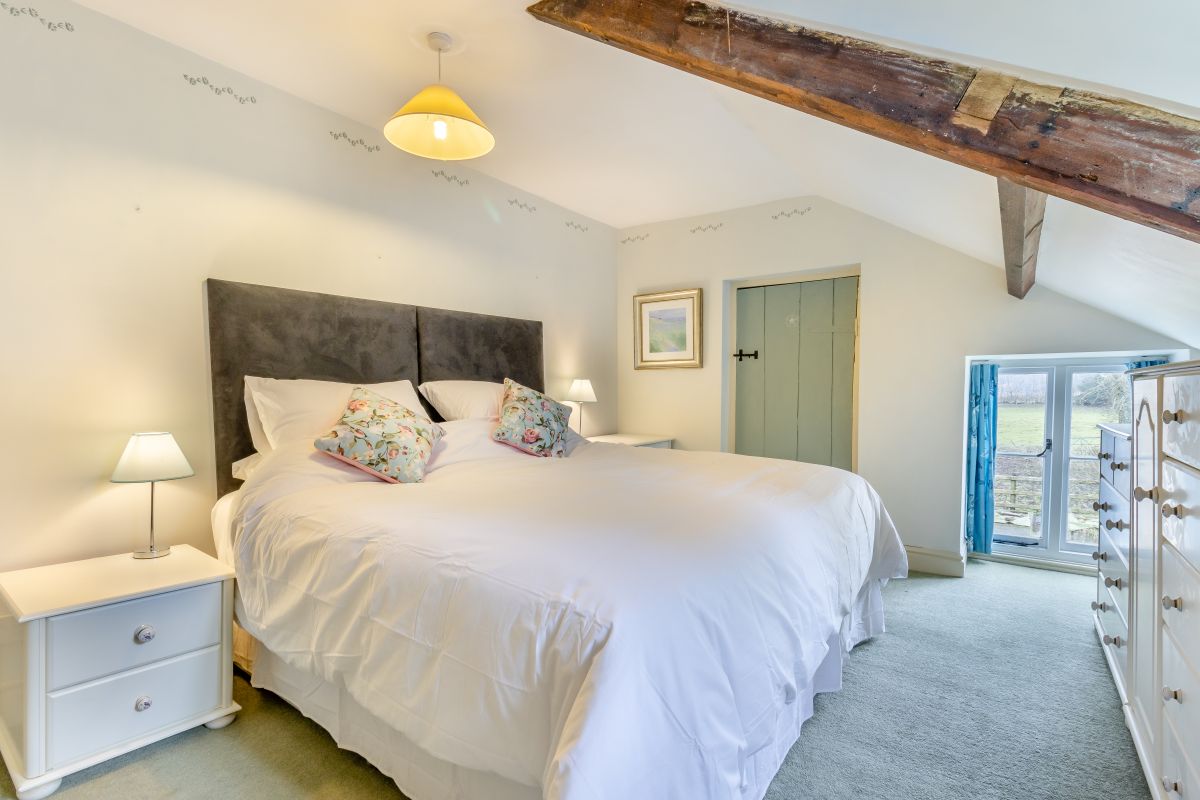 Castell Madoc Cottages, listing photograph 9