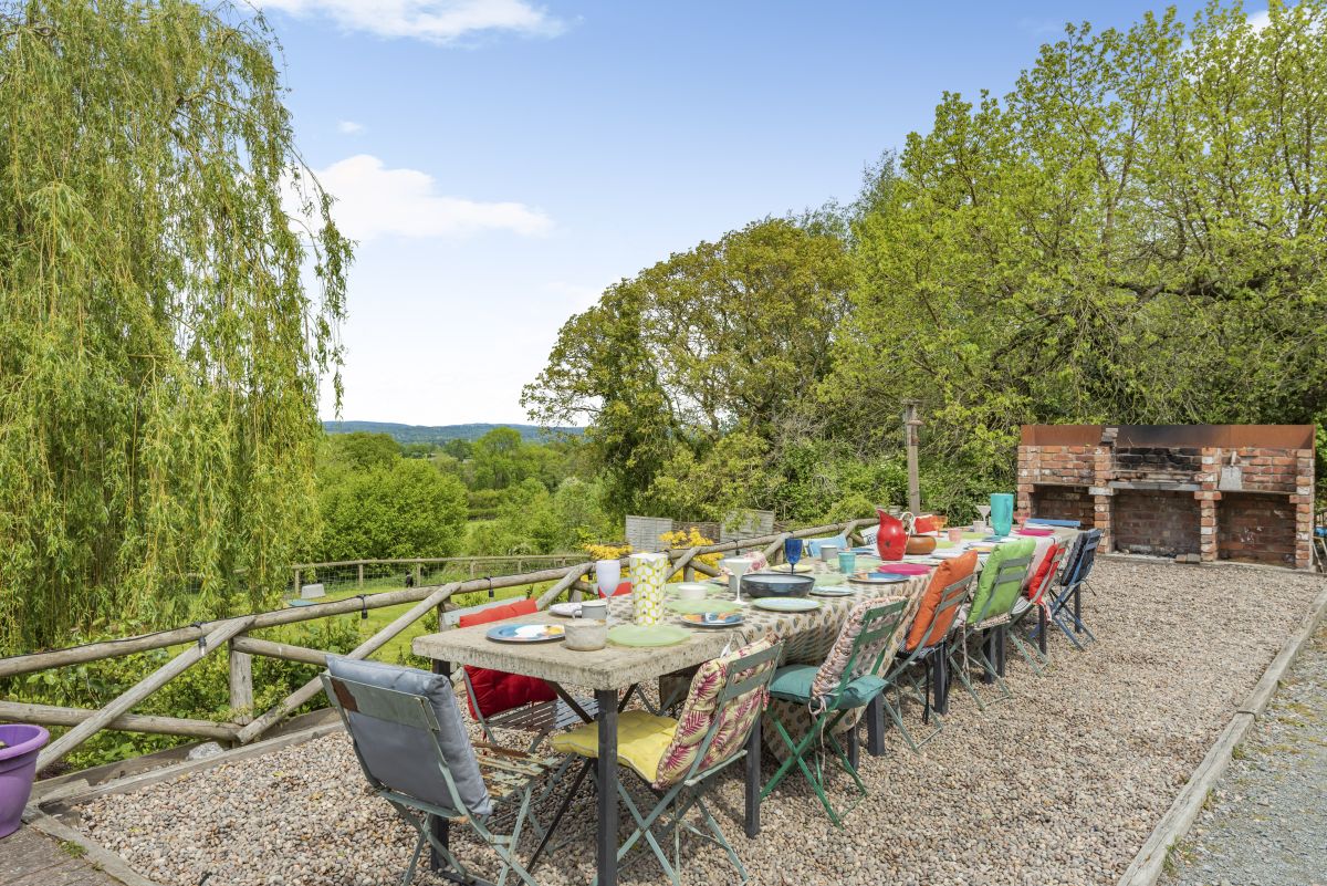 The Hay House Retreat, listing photograph 9