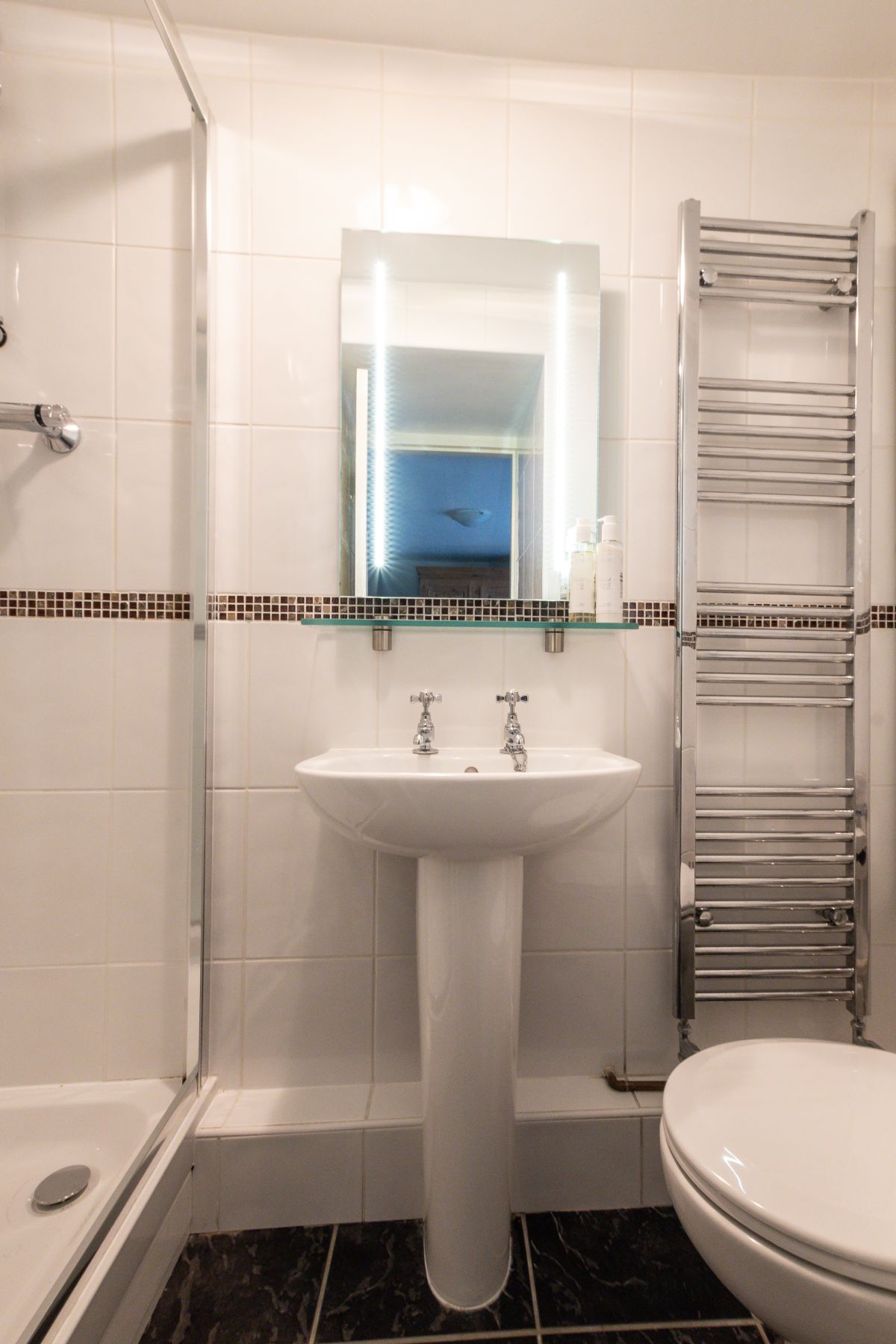 Elterwater Apartment, listing photograph 12