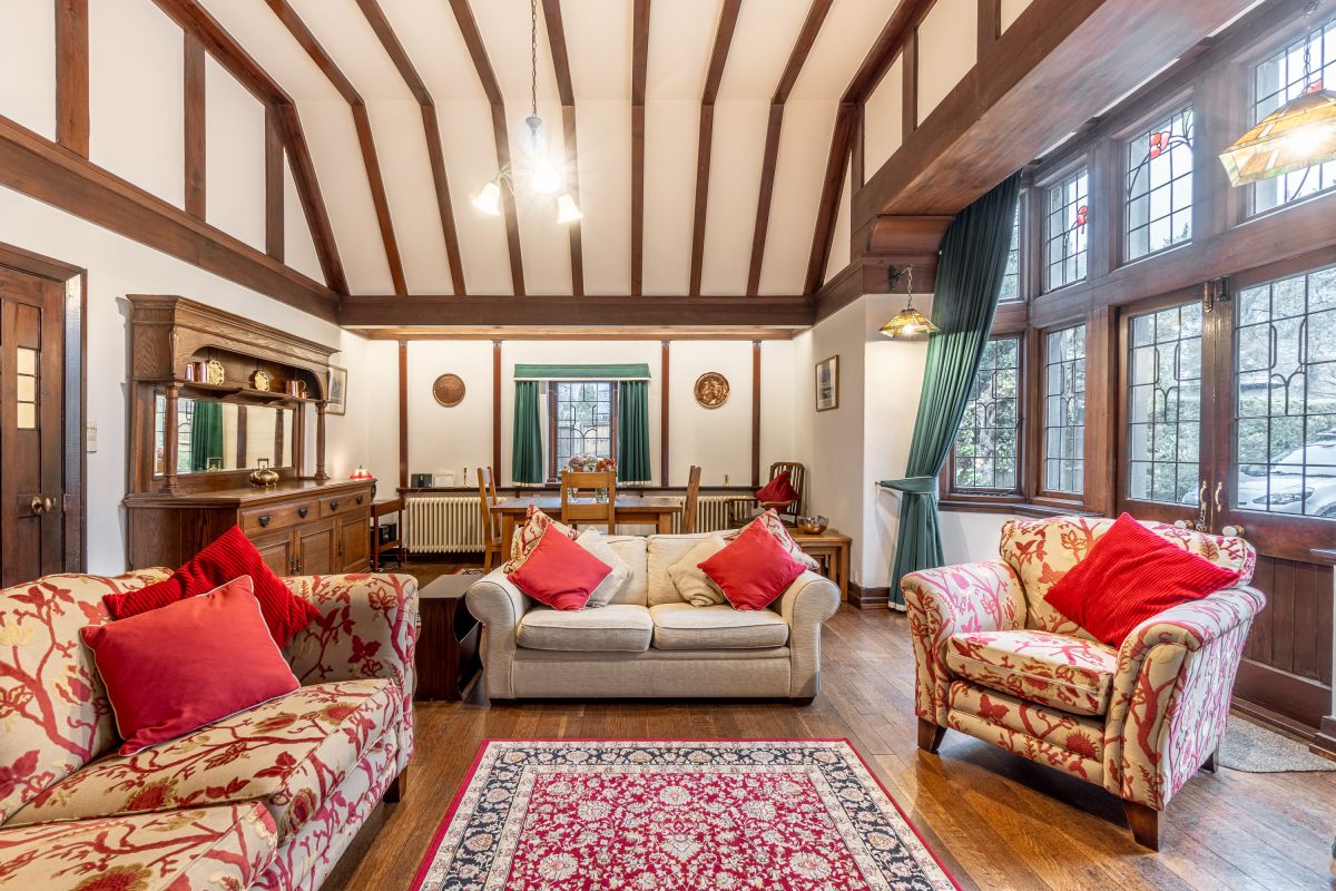 White Gables, listing photograph 7