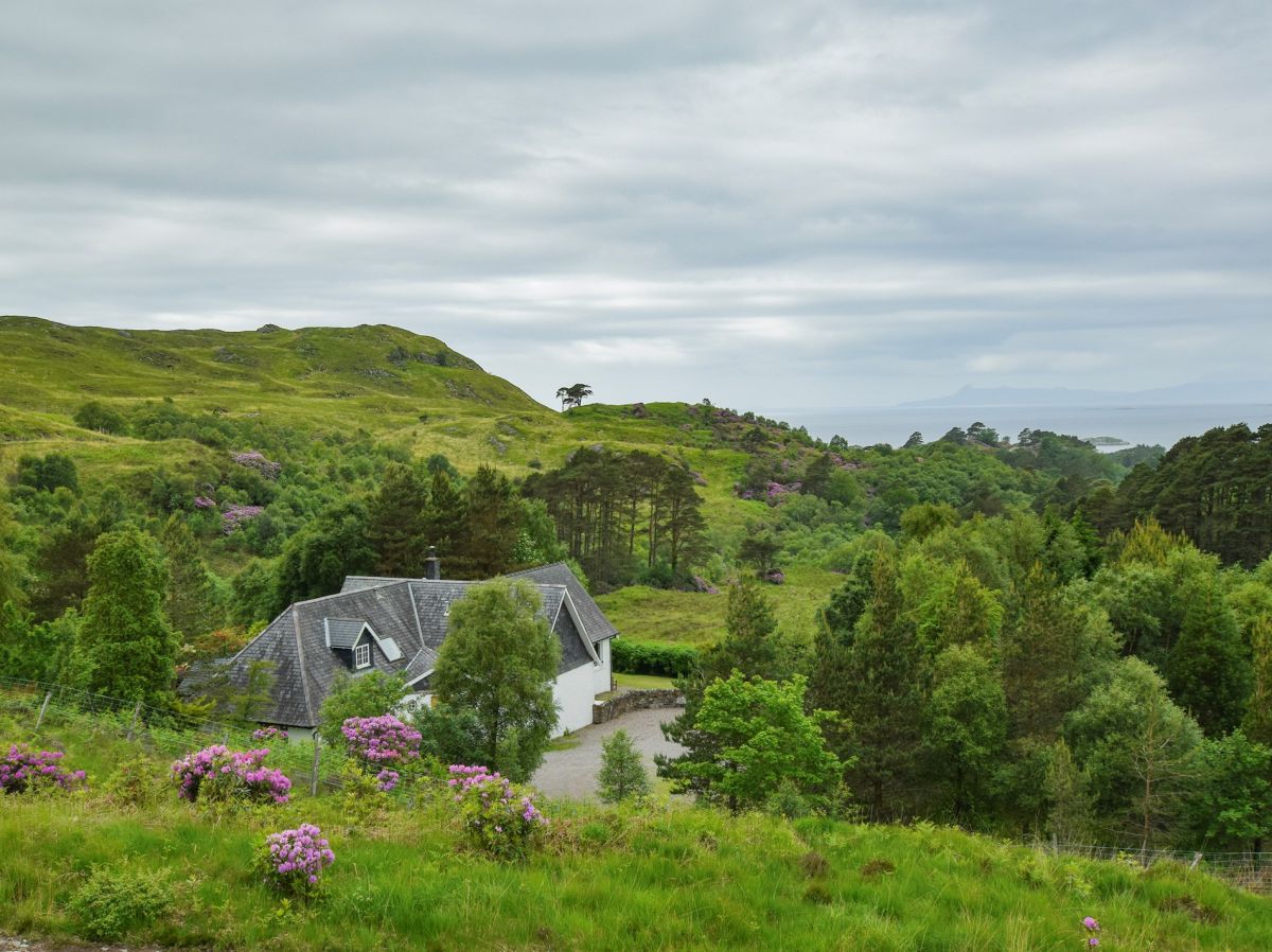 Islands View At Roshven, listing photograph 2