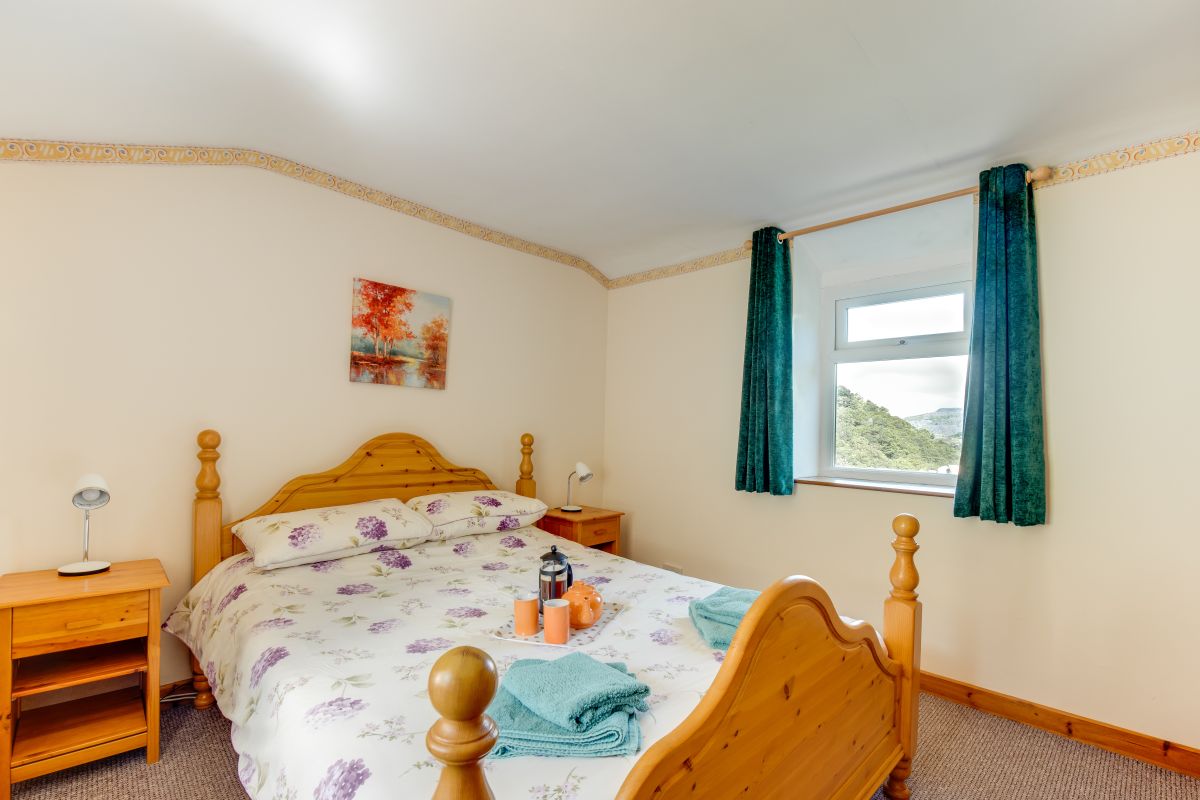 Cwm Glas Bach, listing photograph 11