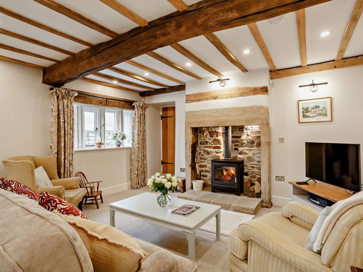 Norwood Cottage, listing photograph 3