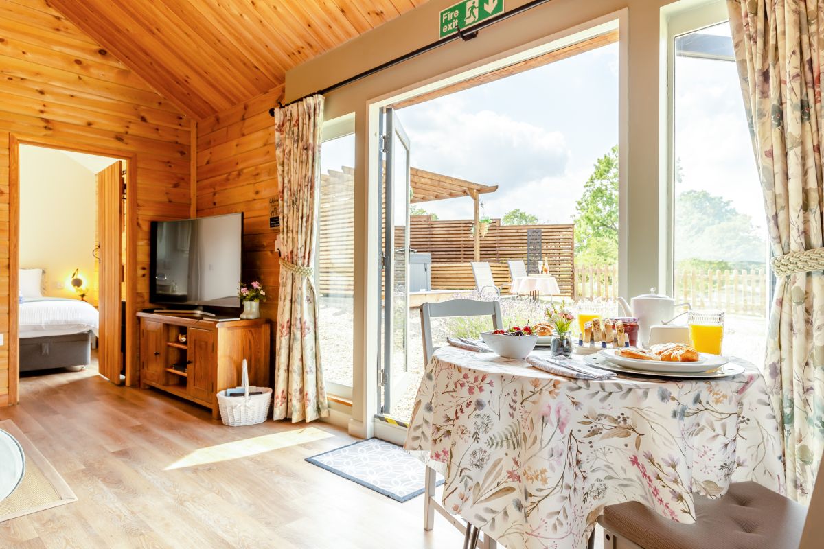 Springhill Lodge, listing photograph 9