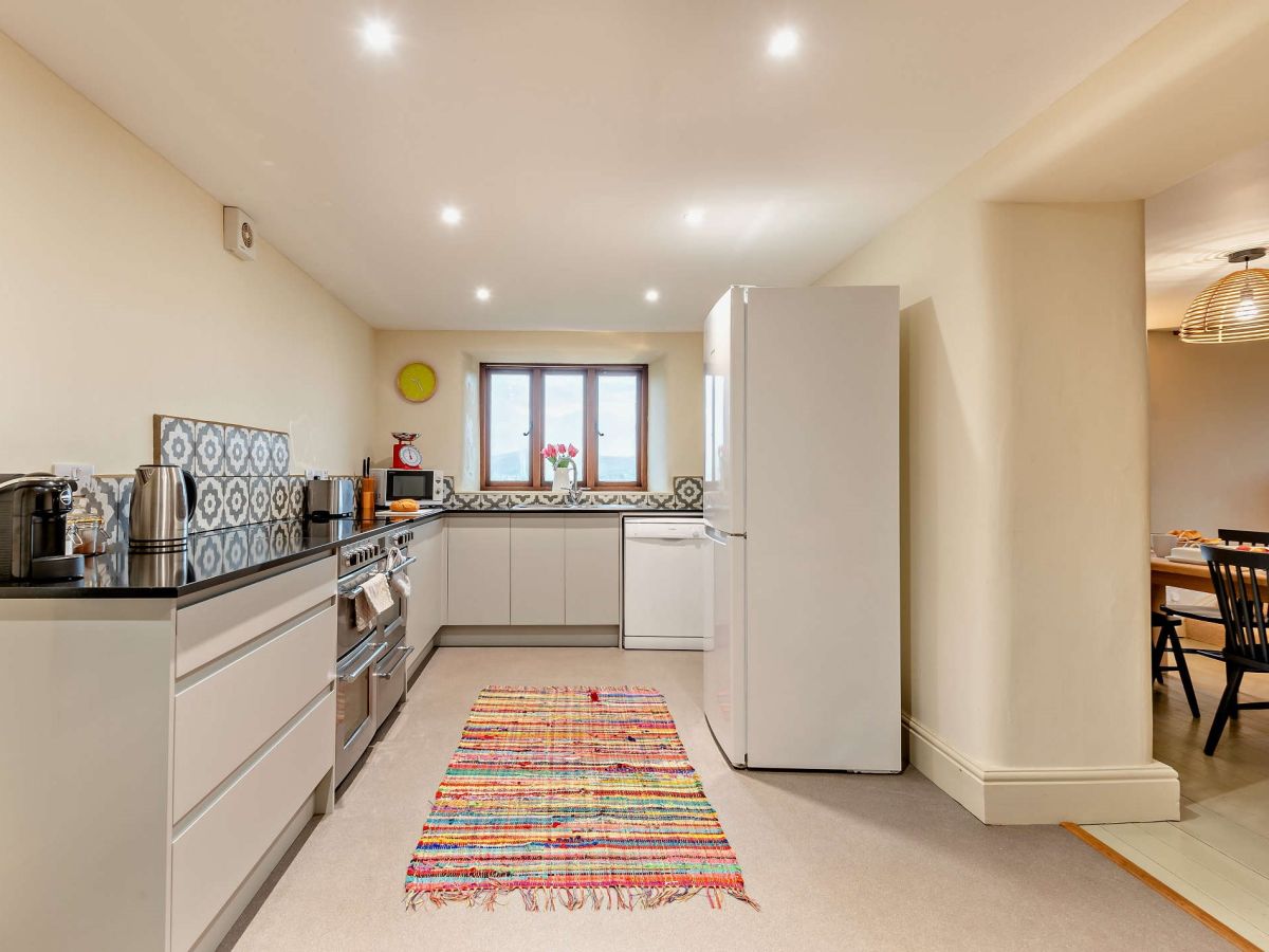 High Barugh, listing photograph 8