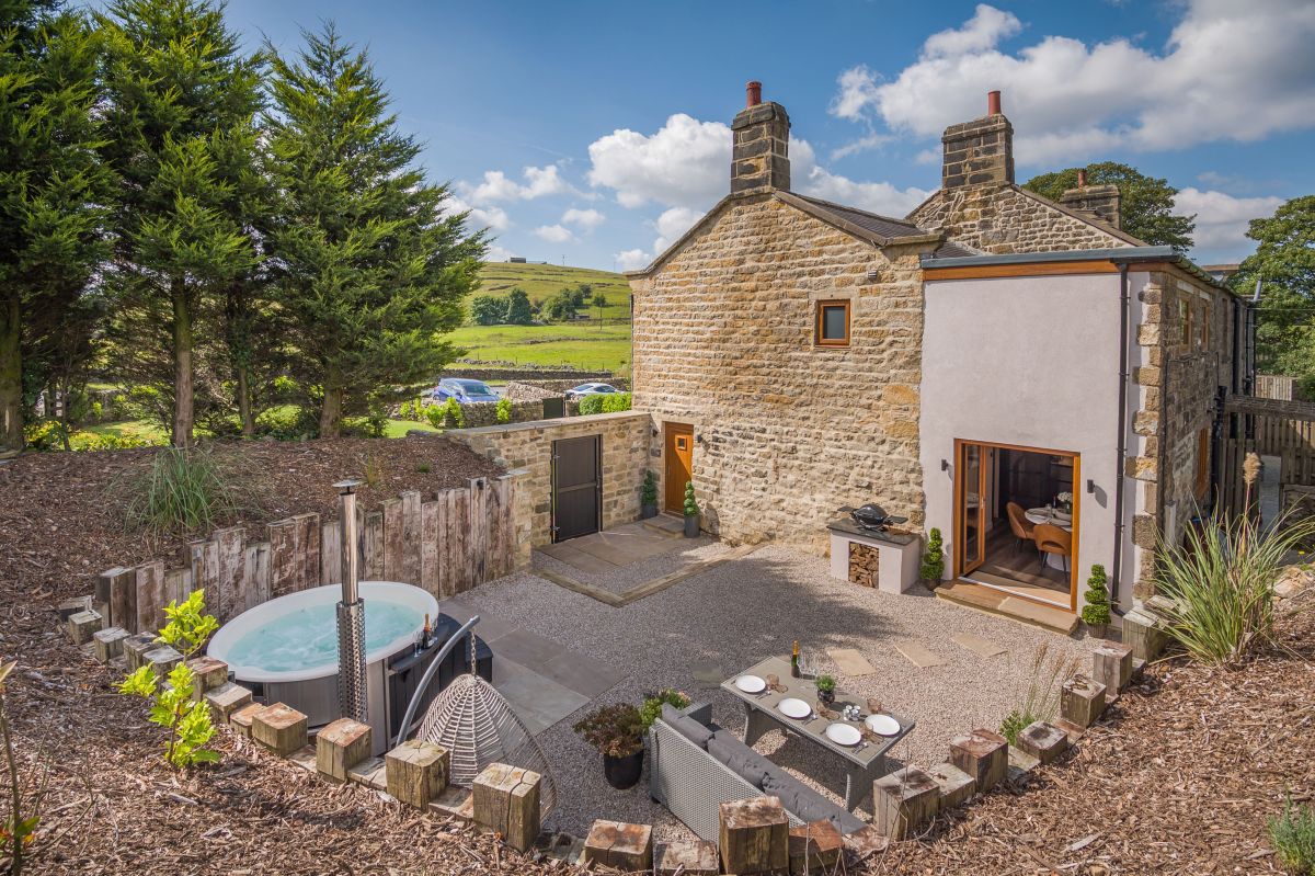 Heatherstone Cottage