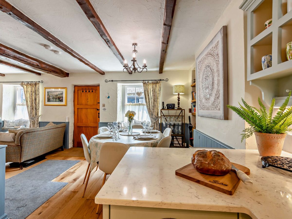 Smithy Cottage, listing photograph 9