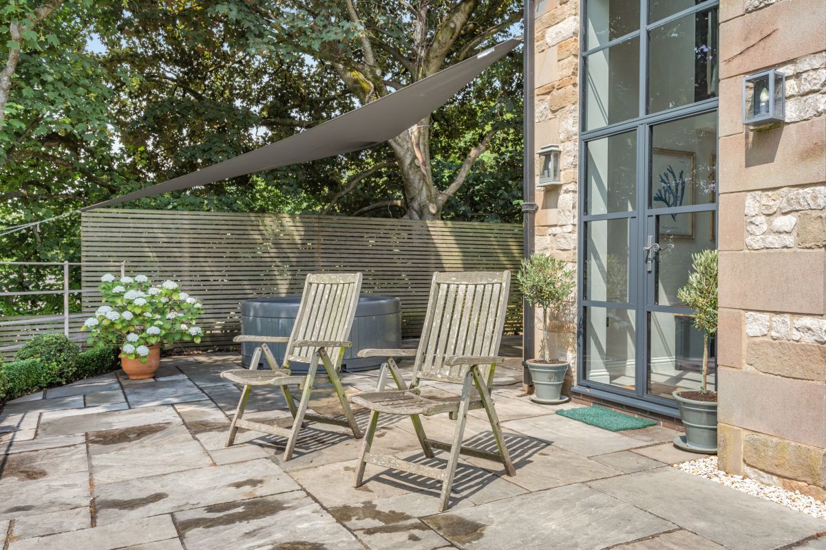 Waters View Retreat, listing photograph 4