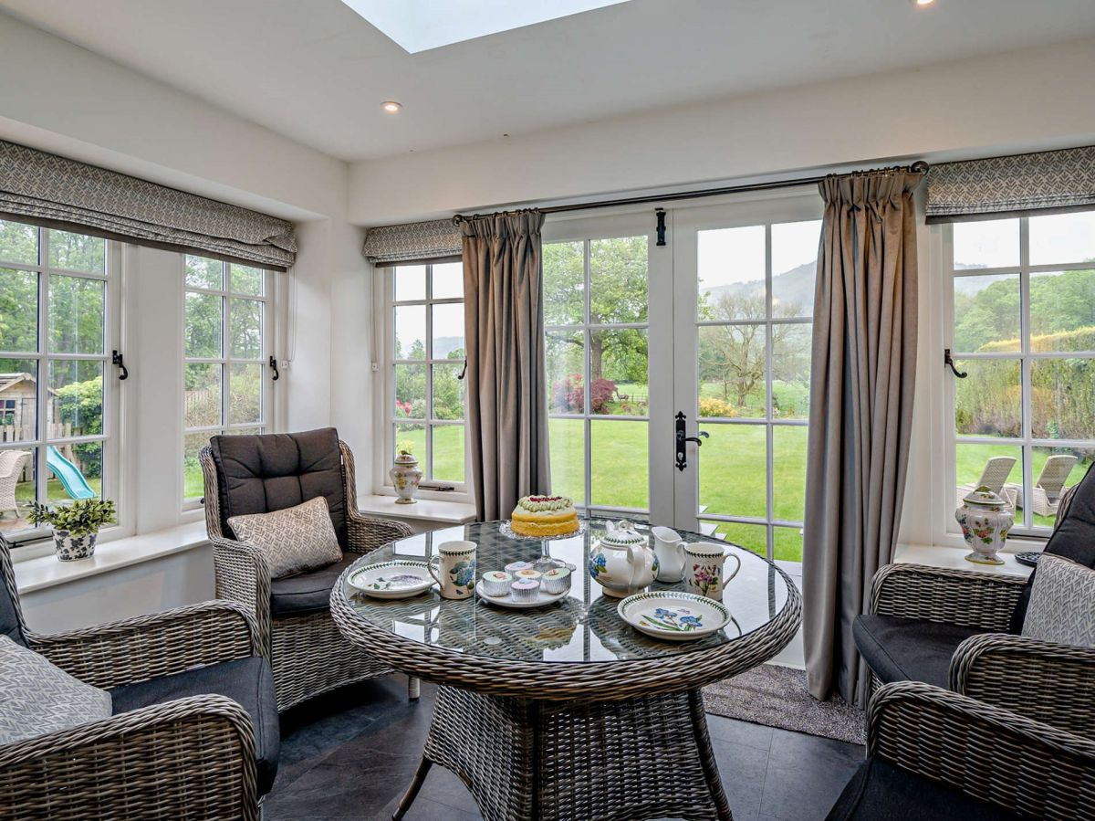 Fir Tree Lodge, listing photograph 8