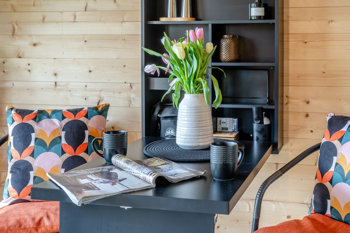 The Cabin at Gerynant, listing photograph 8