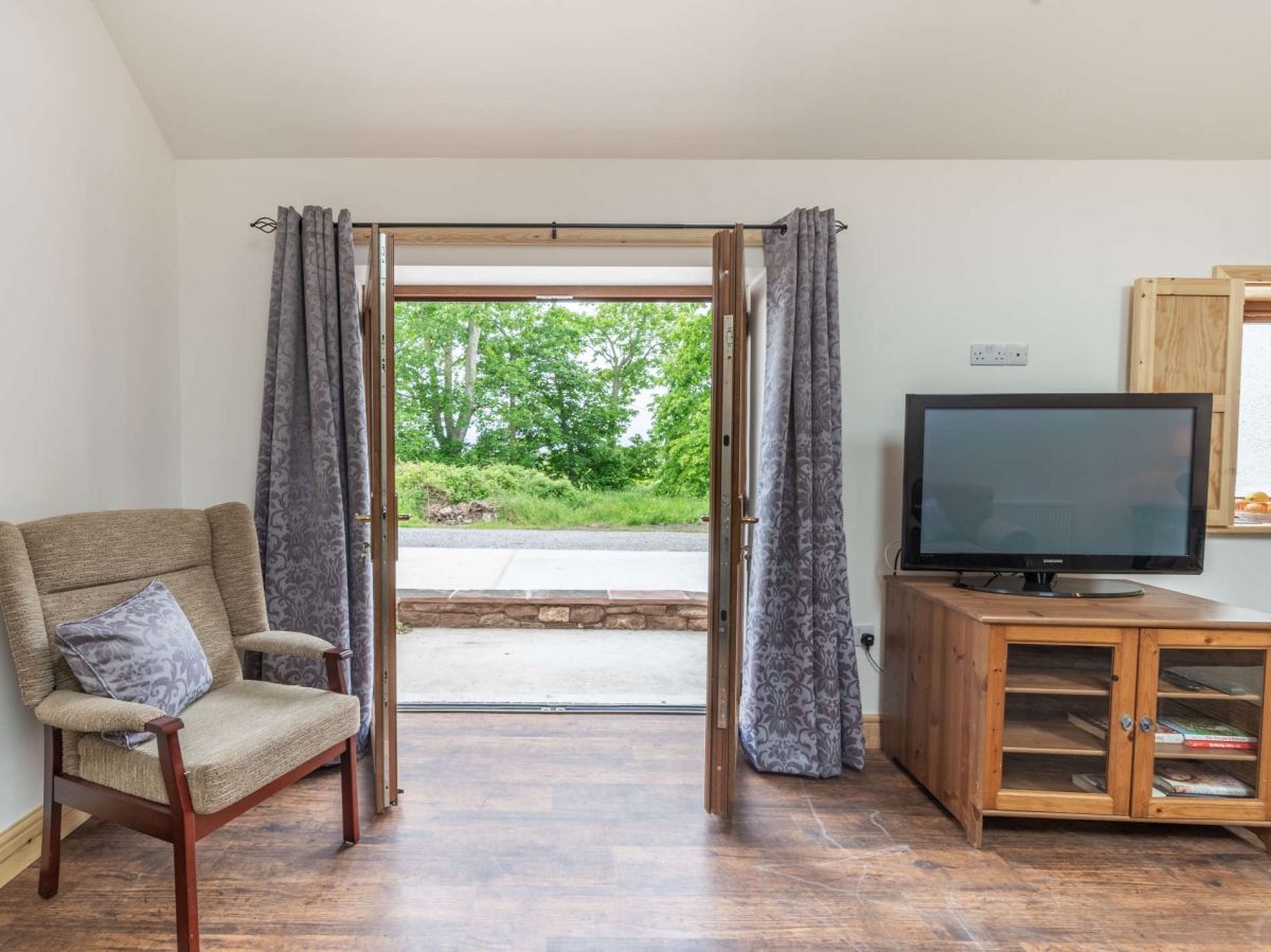 Heartwood Cottage, listing photograph 8