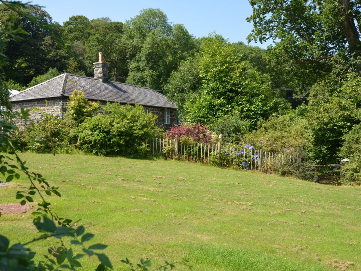 Glyn Malden Keepers Cottage