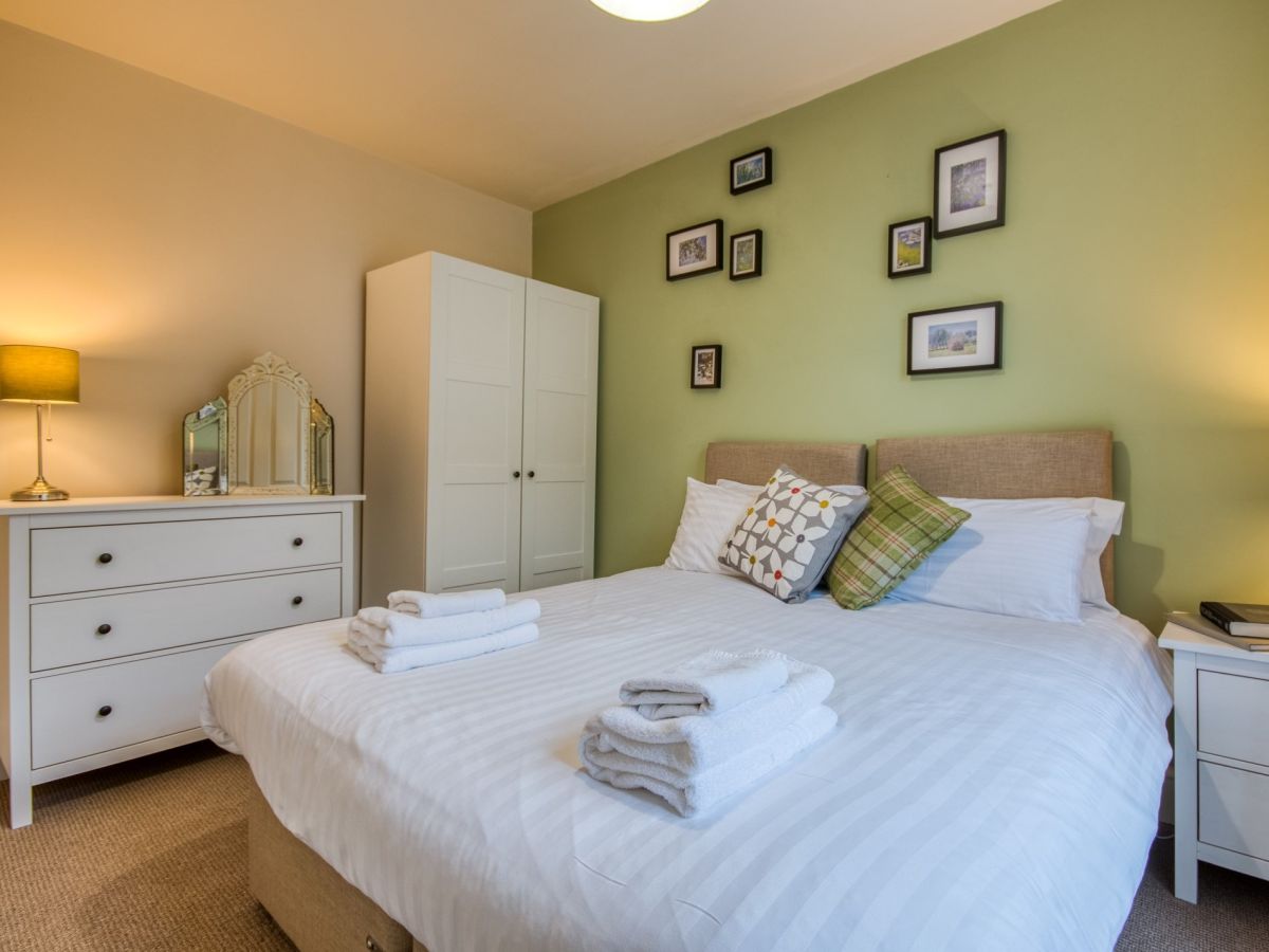 Amber House, listing photograph 6