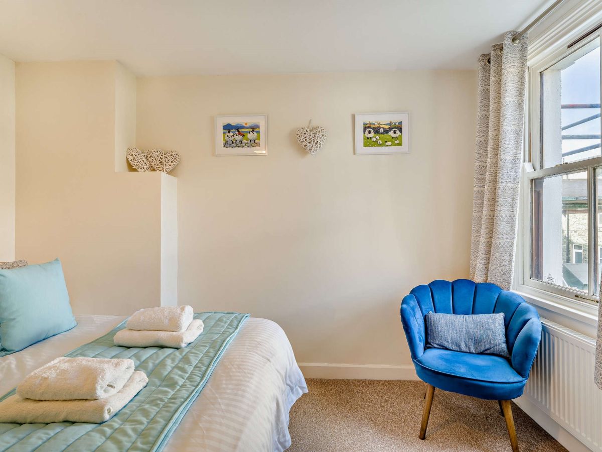 6 Catherine Cottages, listing photograph 9