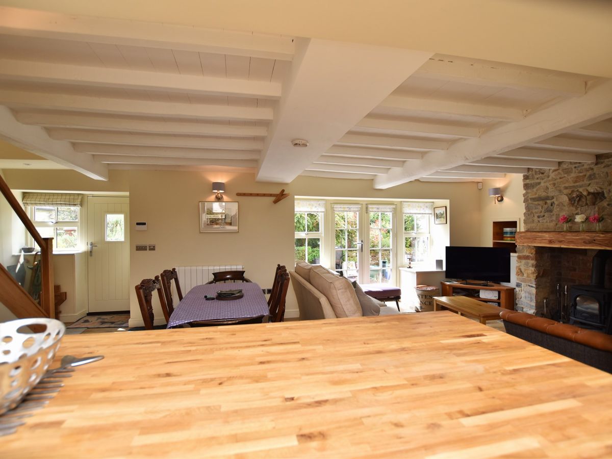 Fernlea - Leyburn, listing photograph 9