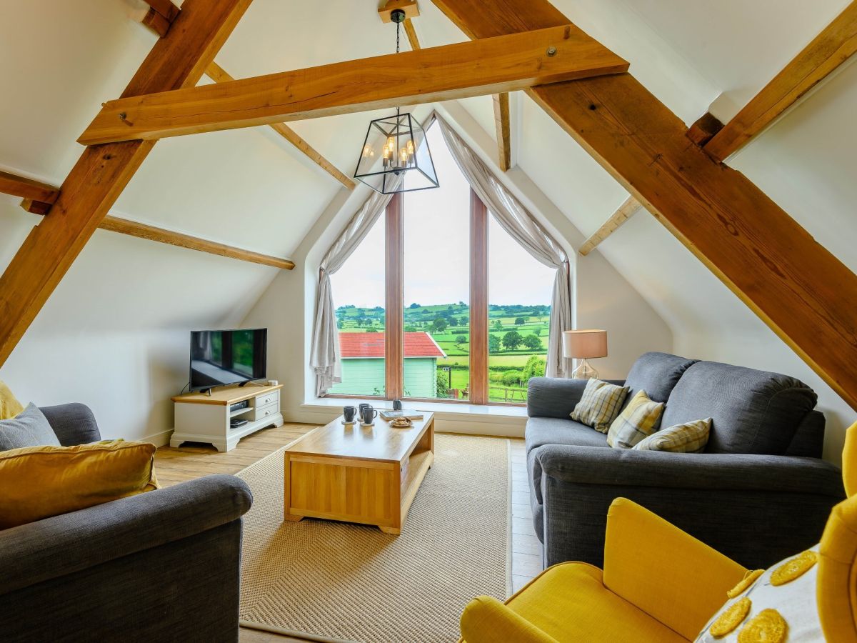 Pentwyn Barn, listing photograph 4