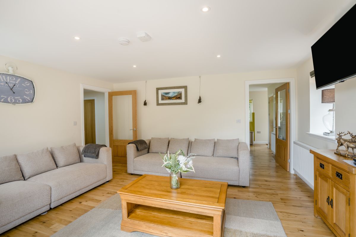 Hollybank, listing photograph 7