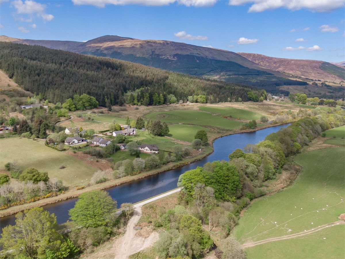 Camisky Lodge, listing photograph 6