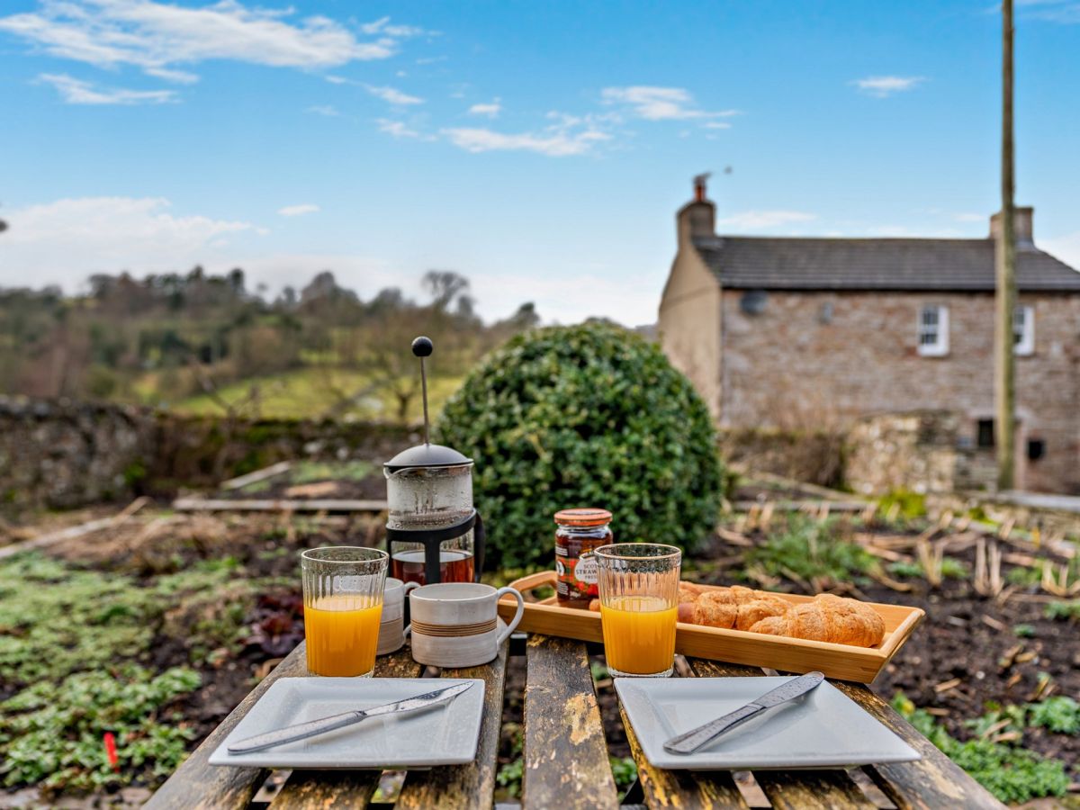 Wash House, listing photograph 6