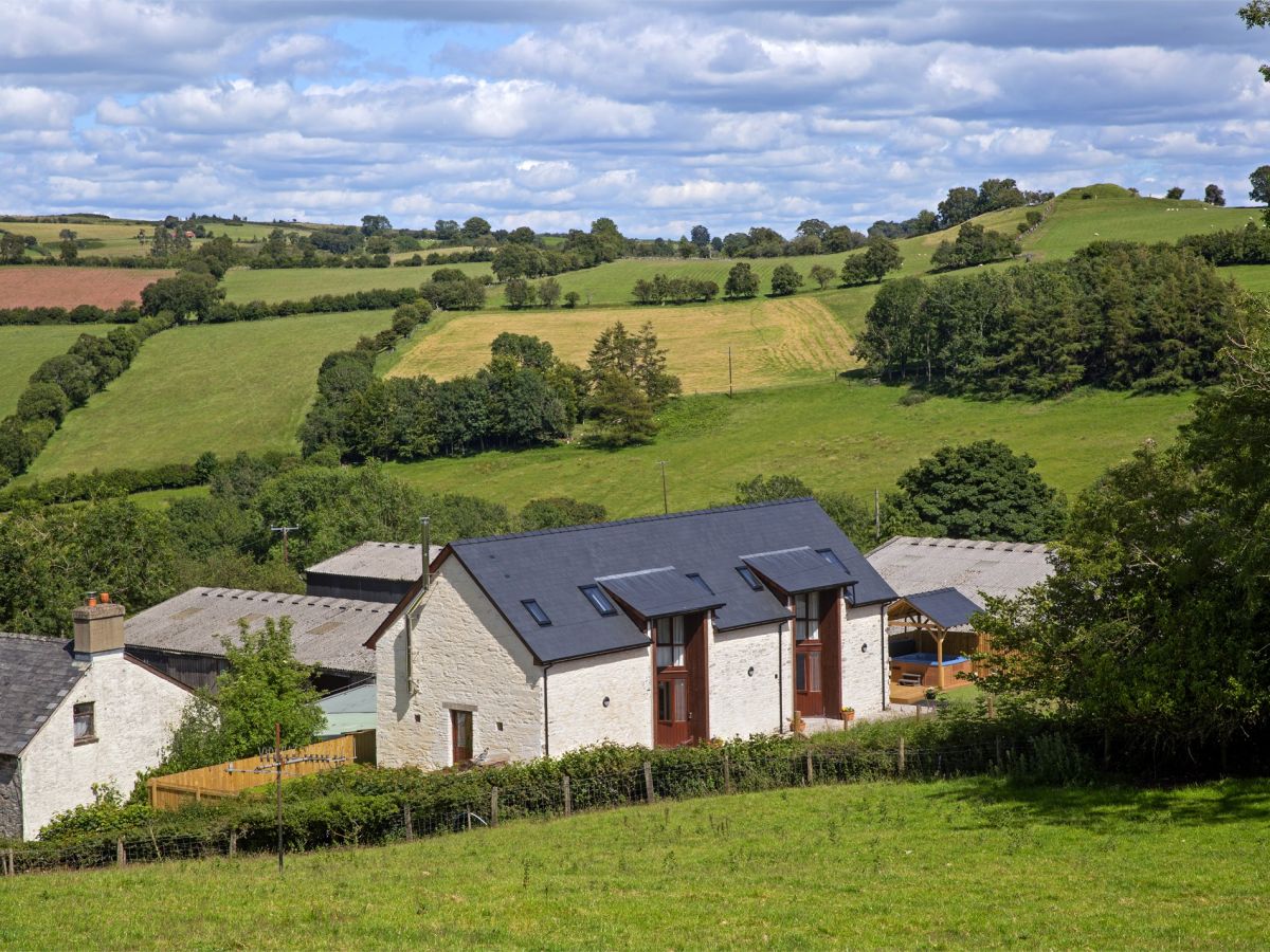 Pen Y Glyn Barn, listing photograph 3