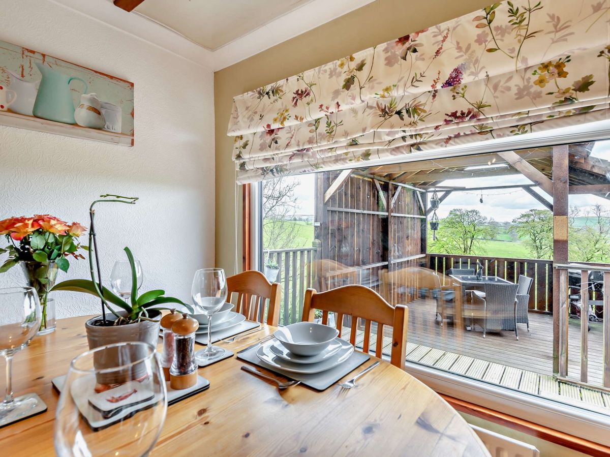 Hillsdale Lodge, listing photograph 6
