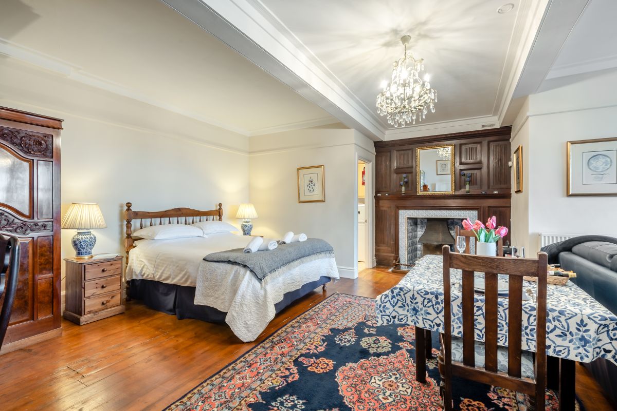 The Delft Suite, listing photograph 8