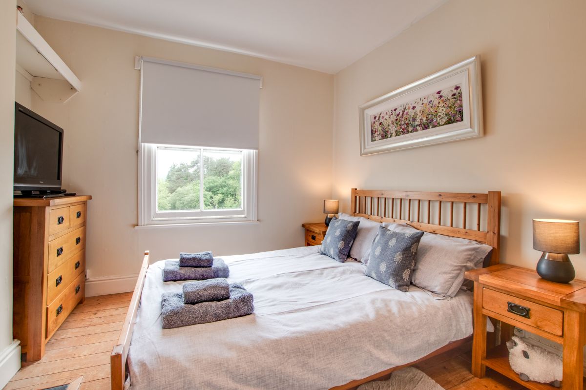 Bryn Hyfryd, listing photograph 8