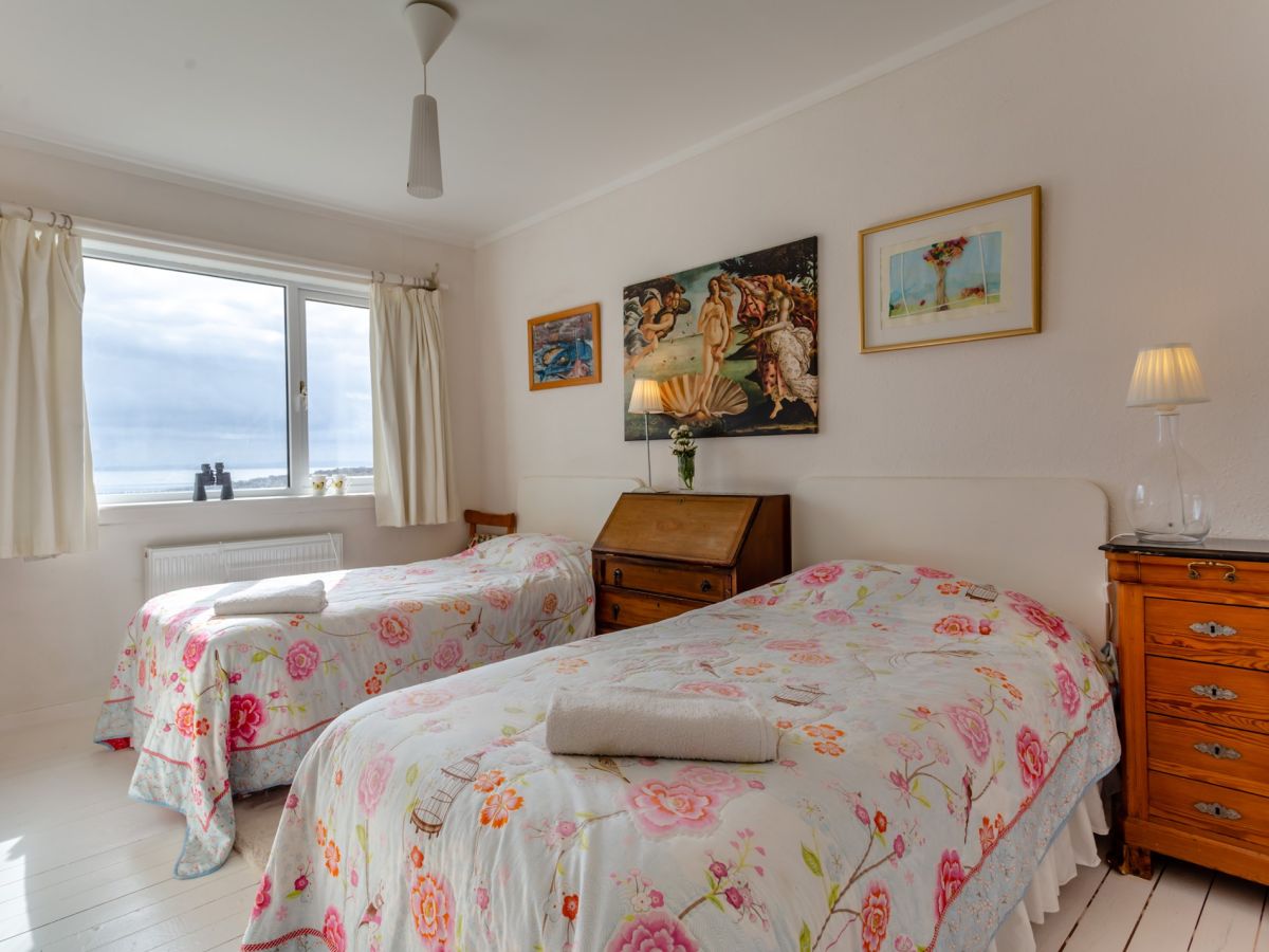 Reiff Beach Cottage, listing photograph 12