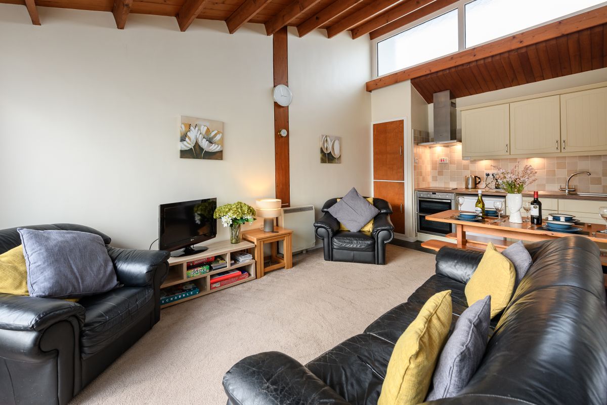 50 South Snowdon Wharf, listing photograph 4