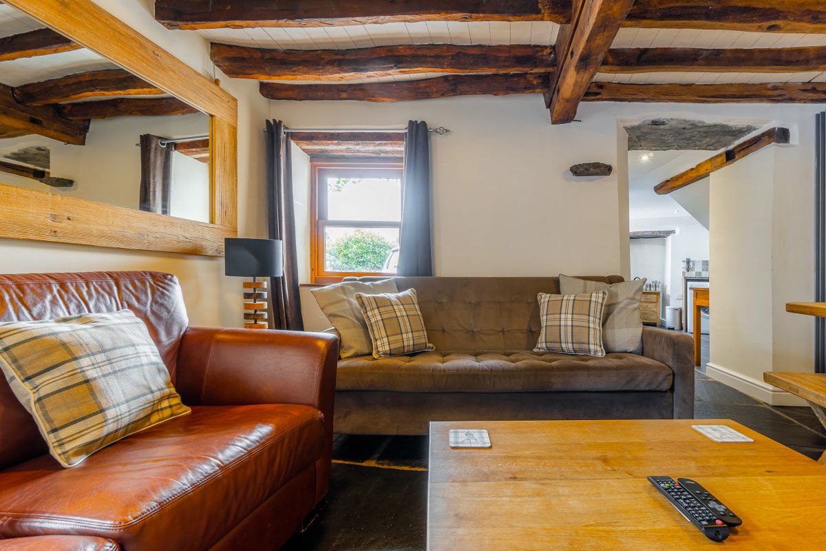 Cottontail Cottage, listing photograph 6