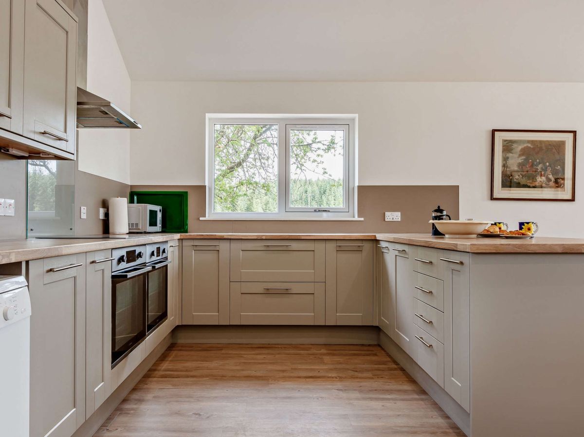 Ivy Cottage - Kilmonivaig, listing photograph 6