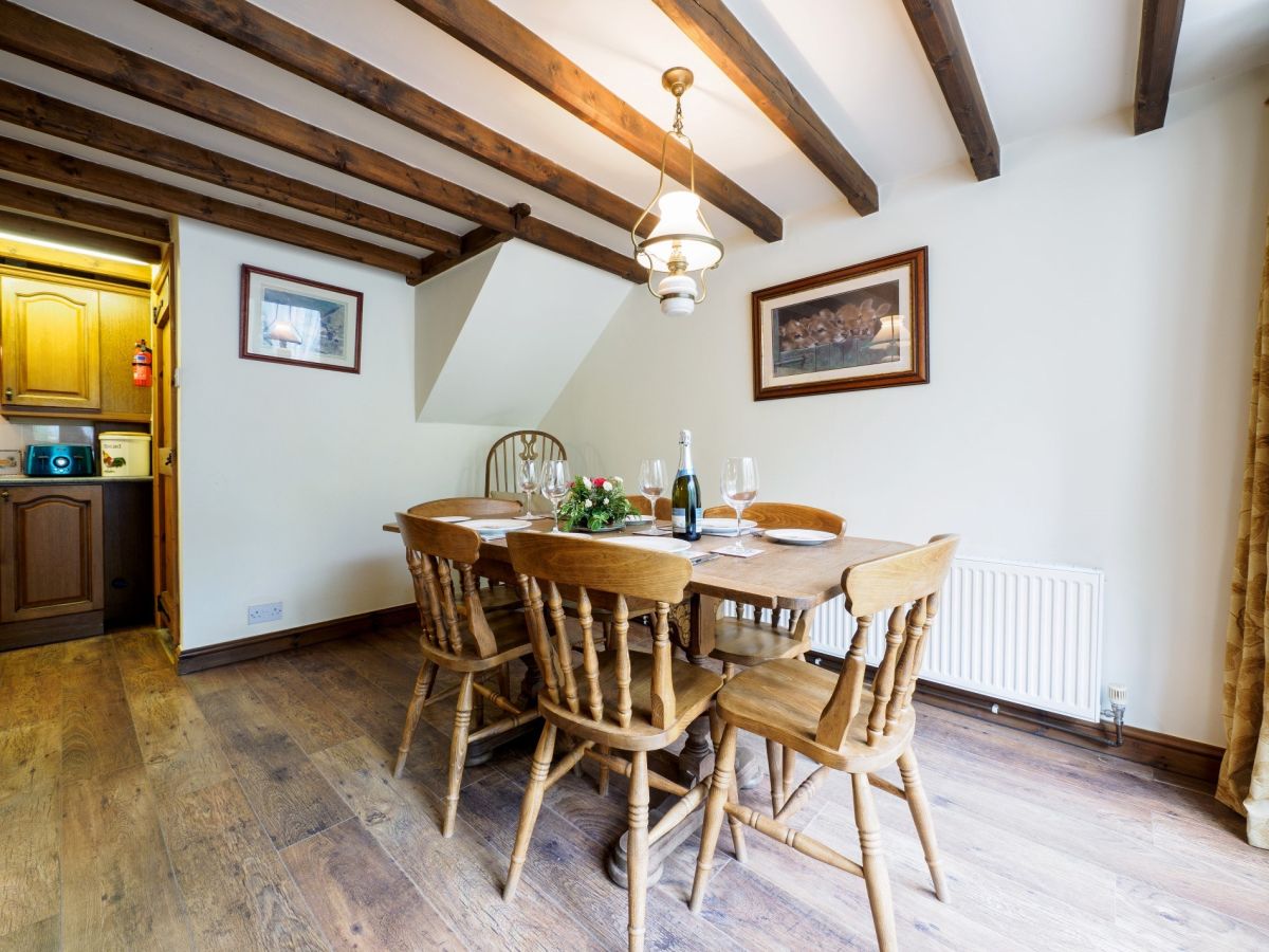Alice Cottage, listing photograph 8