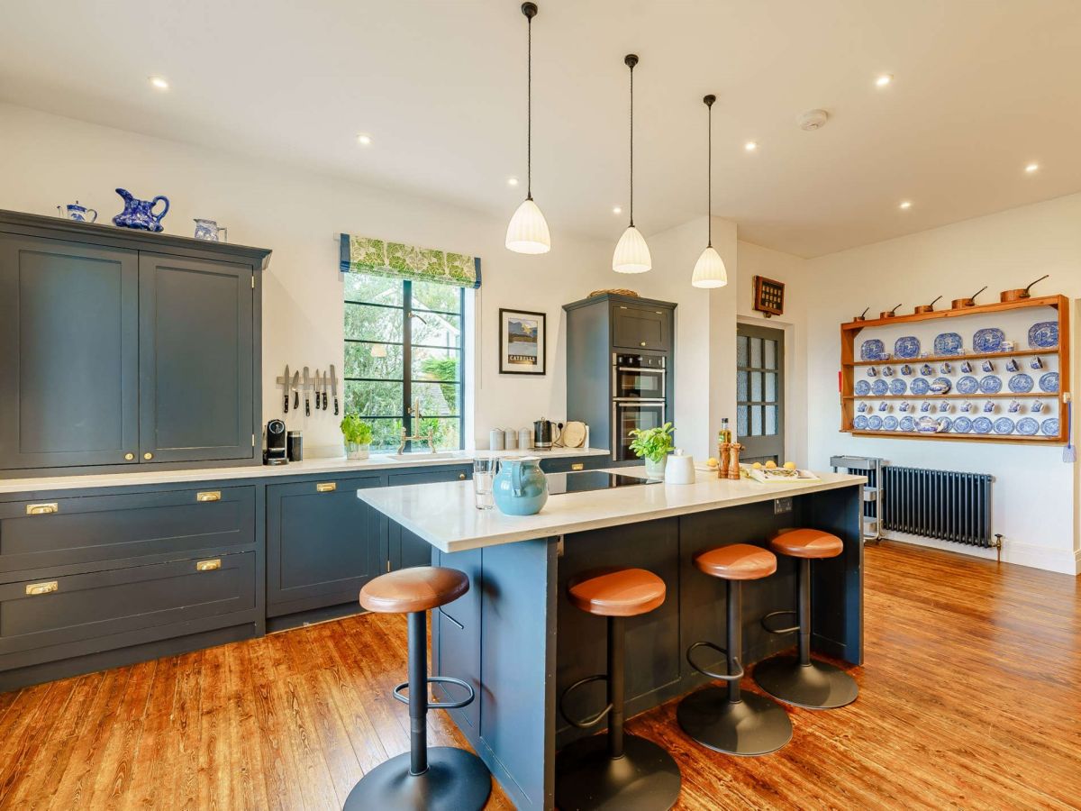 Poirot House, listing photograph 7