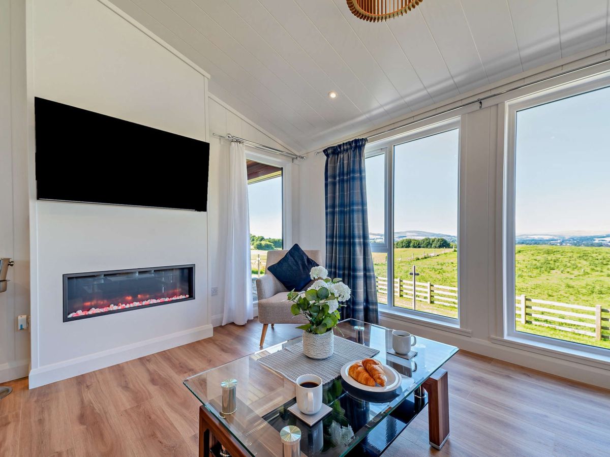 Glencoe - Executive, listing photograph 7