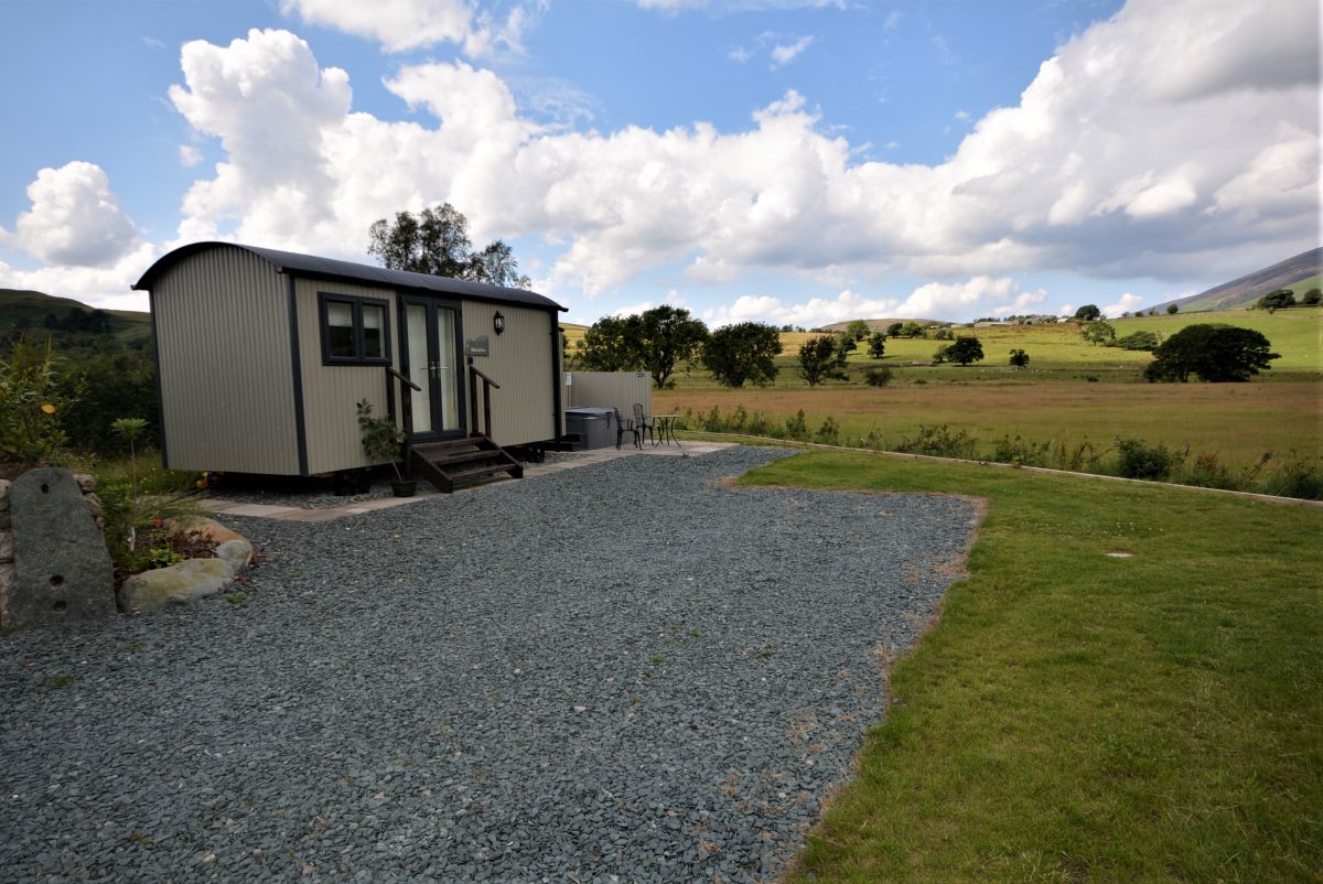 Blencathra Shepherds Hut, listing photograph 12
