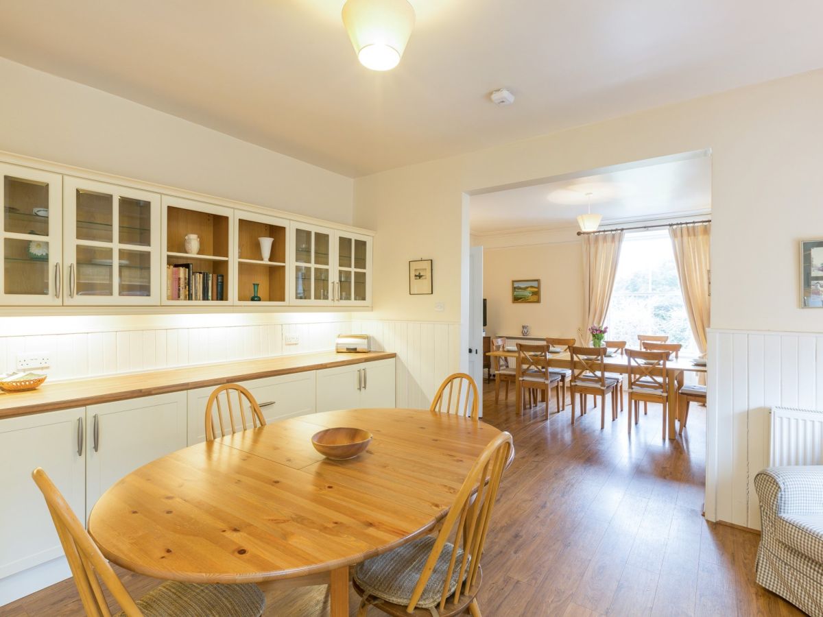 Lower Oakfield, listing photograph 7