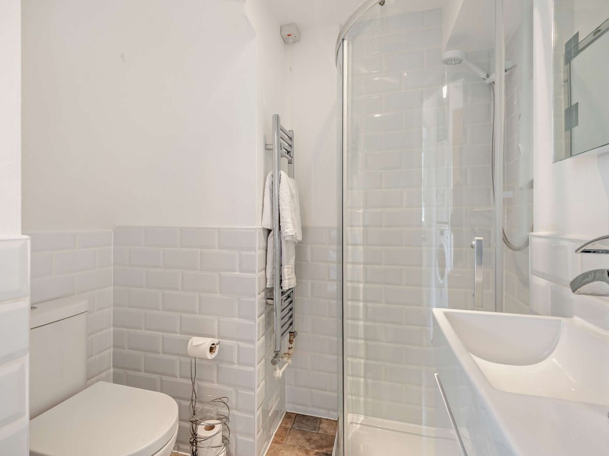 Ashley House, listing photograph 10
