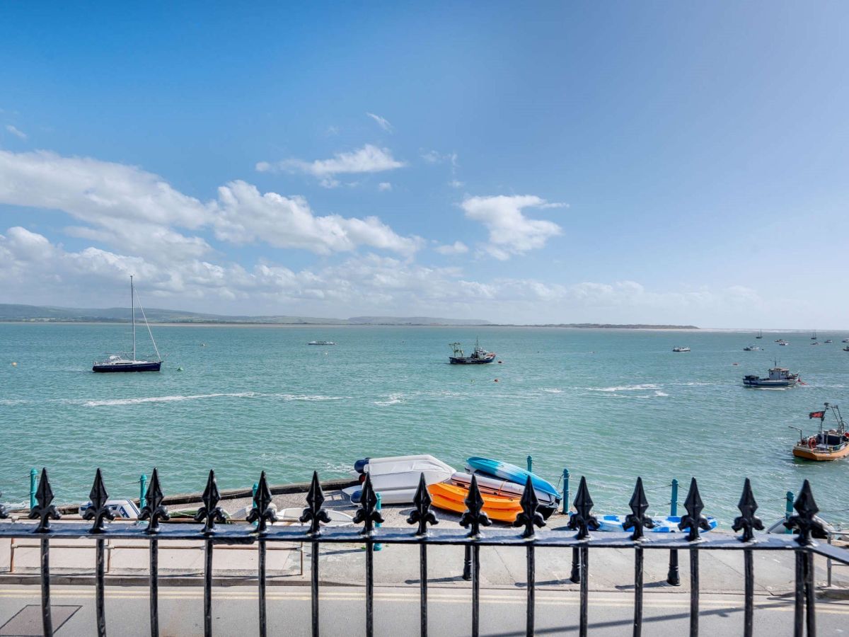 Traeth Teg, listing photograph 3