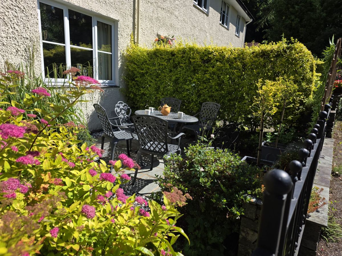 Bowness Retreat - Windermere